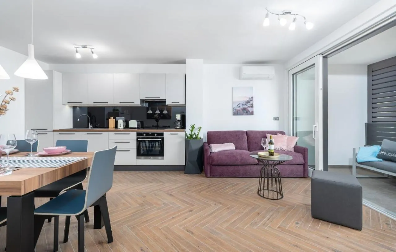 Apartment Barbara, 300M From The Sea Poreč