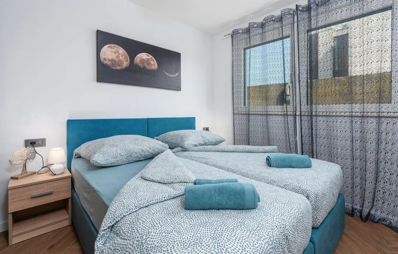 Apartment Barbara, 300M From The Sea Poreč Hırvatistan